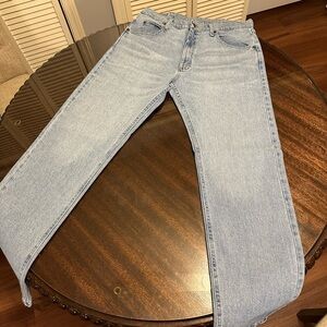 34x32 Wrangler Jeans